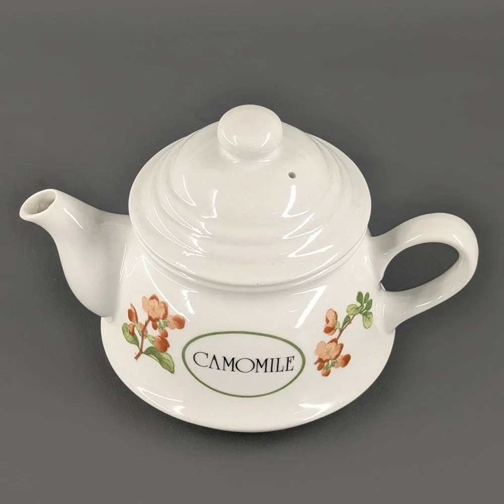 Toscany Collection Japan Camomile Floral Ceramic Teapot with Infuser White